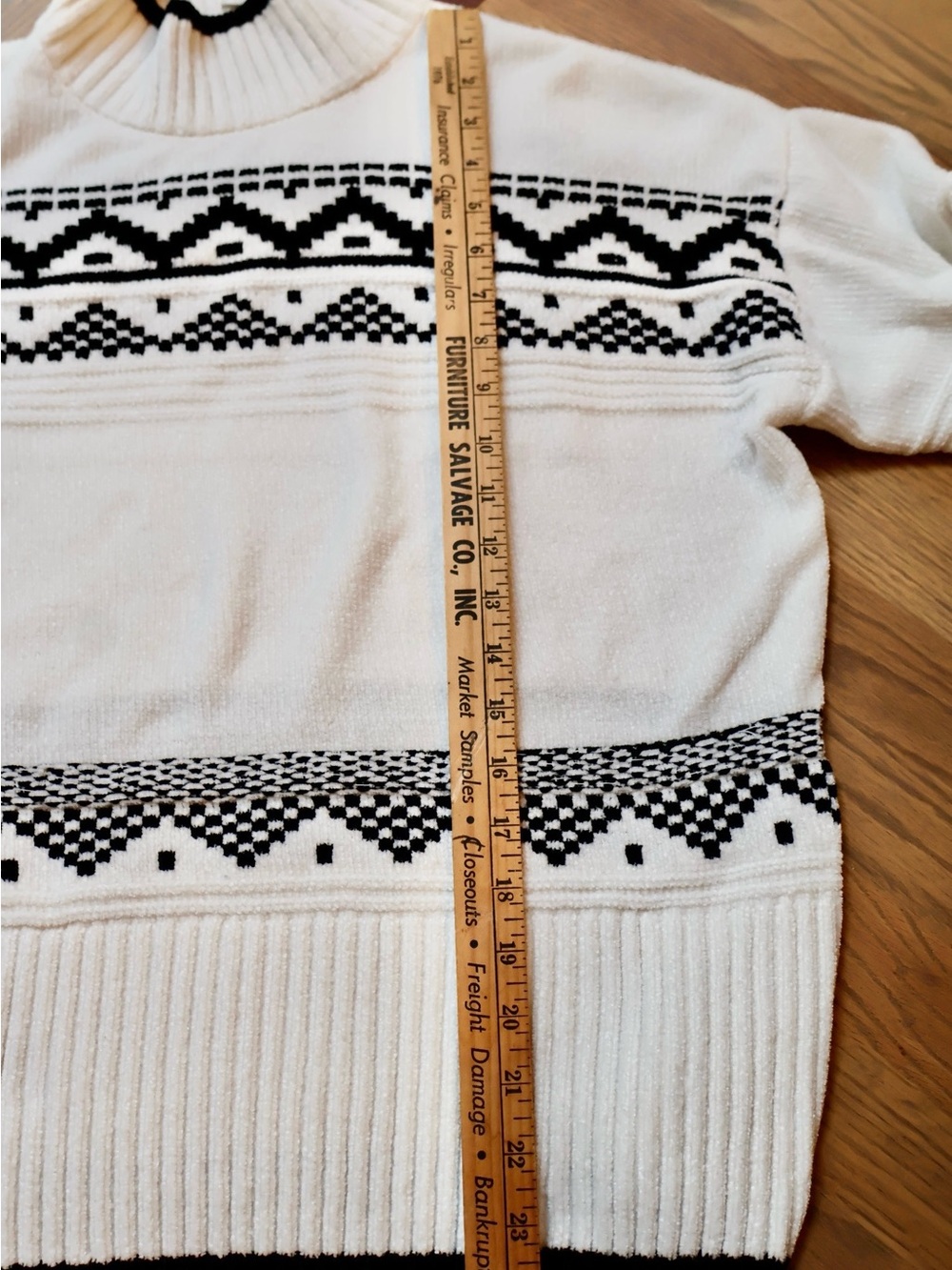 Christian Siriano New York White Black Fair Isle Mock Neck Sweater Size Large - Picture 8 of 8